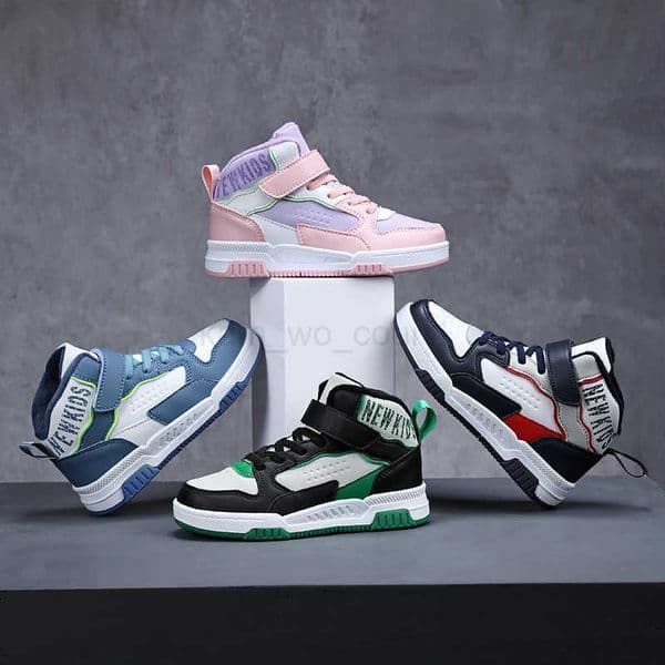 Popular Autumn and Winter High-Top Sneakers for Boys and Girls New Velvet Warm Casual Shoes for Older Children Running Shoes M250812