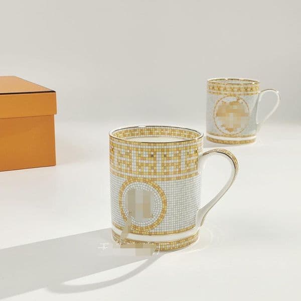 Luxury High-Value Golden Edge Ceramic Coffee/Tea Cup Set Packaged Elegantly For Gifting B5