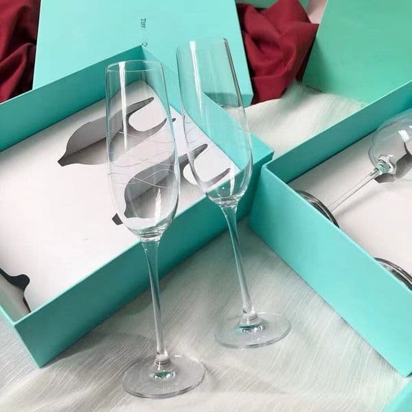 Champagne Cup To Cup Wedding Gift Engagement Hand Gift Birthday Red Wine Cup Gift Set Cocktail Glass