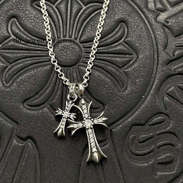 Pendant Necklaces Fashion Chrome Designer Mini black Cross Pendant Charm with Rope Chain chrono Necklace Hip Hop Women Men Full Paved Cubic Zirconia Daily L260527