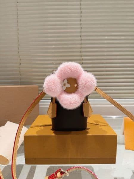 Designer Coin Purse for Women Brand Vivi Doll Old Flower Mobile Phone Bags Letter Plaid Lady Pouch Bags Small Shoulder Bag Crossbody Luxury Sunflower Purses Pocket