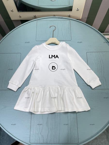 Brand girl dress Black lettering print girls designer clothes Long sleeved Kids frock Child Multi layered cake skirt A214X06N000