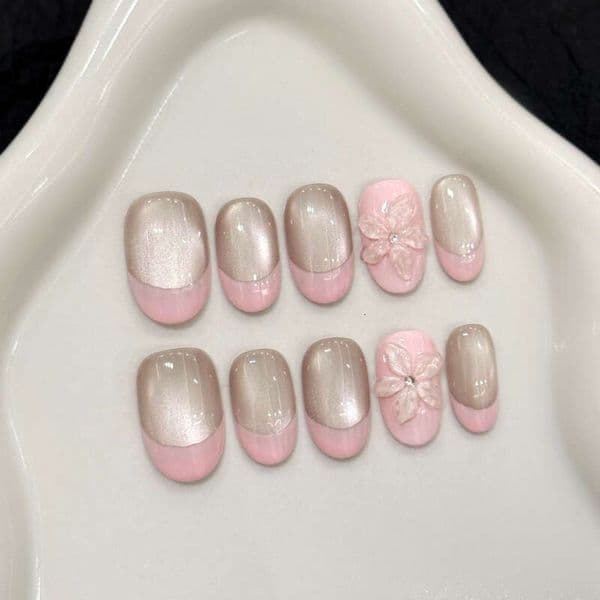 10Pcs Press On Nails Wearable Nails Pink French Dense Cat Eye Simple Carved Oval Fake Nail Patch X250817