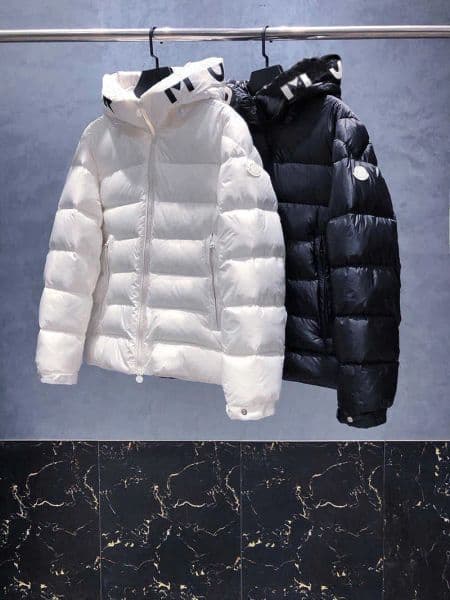Mens Jackets Designer Men's Winter Salzman Down parkas light Windbreaker Hoodie Black White Puffer Outerwear Man Italy Italian Luxury JNWC