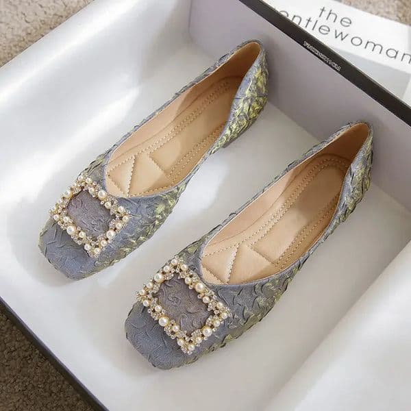 Low Heel Elegant Pearl Ladies Footwear Square Toe White Blue Casual Luxury Cheap Korean Style Y2k Vintage Womens Flat Shoes 250820BJ