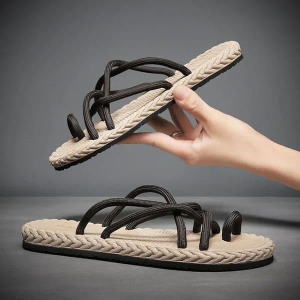 Roman Woven Rope Flip Flops Mens Summer Fashion Retro Lightweight Flat Bottomed Slippers Outdoor Street Casual Shoes 250801
