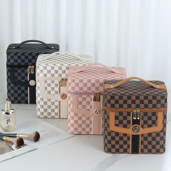 V-shaped Grid Makeup Case Handheld Skincare Storage Bag for Women High-end Portable Multifunctional Large Tool Box ddmythur