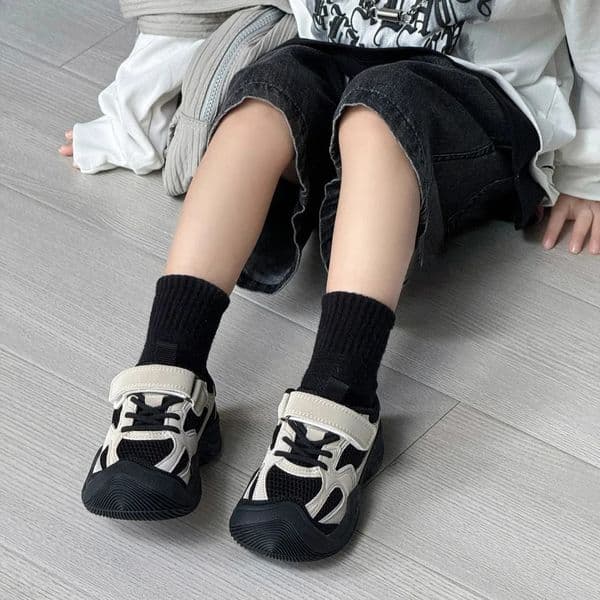 Students Running Shoes Toes Capped Non-slip Kids Sports Shoes Mesh Breathable Children Sneakers Comfortable 250821BJ