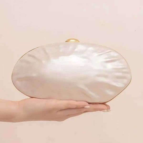 Shell Clutch Bag Acrylic Pearl White Frame Purse Women Wedding Wallet Female Evening Party Cute Ivory Lady Pro Handbag Z250821