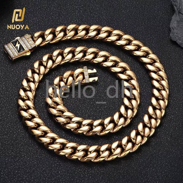 Fashion Necklace 18K Gold Plated Cuban Link Chain Baguette Diamond Clasp Custom Lightning 925 silver 925 silver Cuban Chain