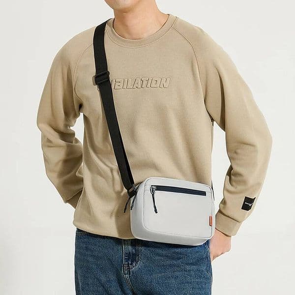 New Casual And Versatile Shoulder Bag For Daily Commuting Men S Small Shoulder Bag Lightweight Portable Crossbody Bag Designer Bag Handbag