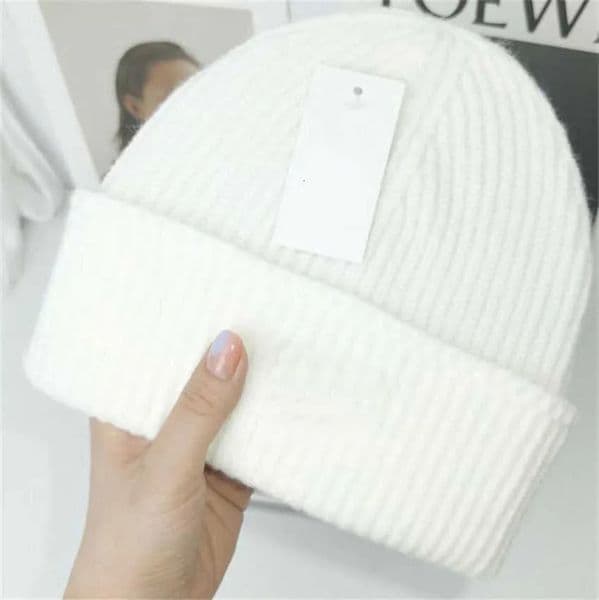 Beanie/Skull Fashion Knitted Hat Beanie Cap Designer Skull Caps for Man Woman Winter Hats 18 Color Top Quality 2026 Winter Winter Winter caps