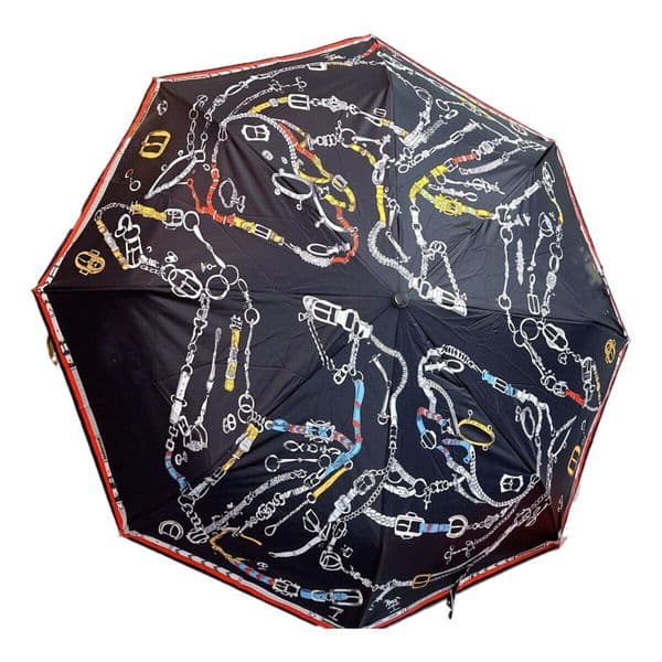 Designer Umbrella New Type of Sun Umbrella, Made of Black Rubber, Is A Portable and Versatile Folding Automatic Umbrella That Can Be Used for Both Sunny and Rainy Days
