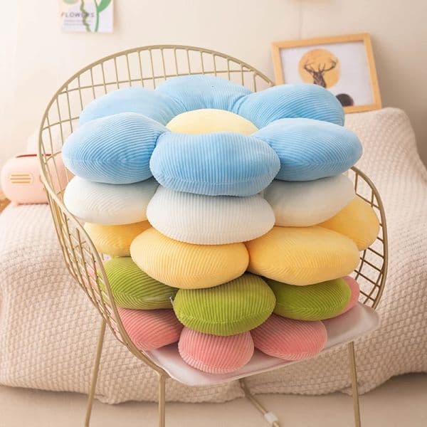 FlowerShaped Pillow Cushion Anime Theme Plush Cute Plush Toy Office Chair Backrest Creative Small Gift Baby Shower Room Decor 250825BJ