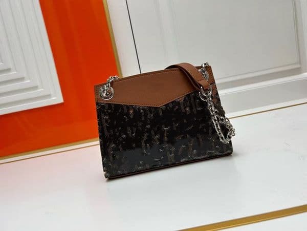404 new exquisite versatile fashion shoulder chain bag handbag