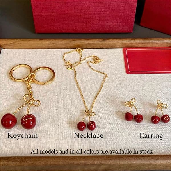 Cherry Series Keychains Entire Collection High-Quality Luxury Brand Designer Metal Luxury Women's Gifts