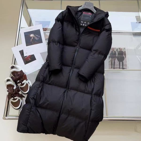 Womens Jackets Down Coats Long Fur Hoodie Puffer Downs Jacket Classic Woman Parkas Designer Tops Slim Windbreaker Warm Wind Coats S-2XL