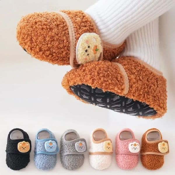 Baby Spring Autumn Cute Cartoon Bear Floor Socks Walkers Baby Winter Kids Plush Thicken Anti Slip Soft Sole Toddler Shoes Socks 250826BJ