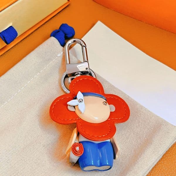Designer Keychain Leather Bag Hanger Trendy Cartoon Image Sports Figure Image Excellent Choice for Gifts and Collection High-quality Customization