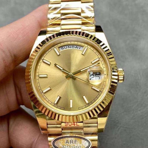 Designer 904L Stainless Steel Men's Watch with a Luxurious Gold Dial and Dual Calendar Function