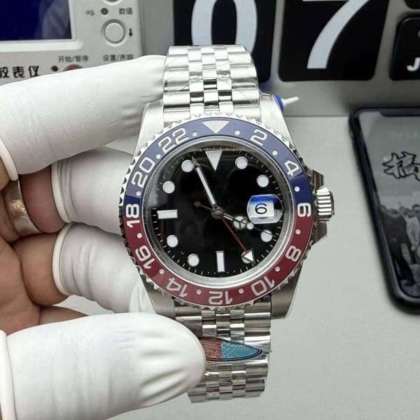 Customized 904L Stainless Steel Automatic Mechanical Waterproof Luminous Log Function