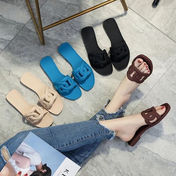 Luxury Designers Slipper Woman 2025 2026 Summer Sandals Beach Slides Women Slippers Ladies Flip Flops Sandales Et Pantoufles Pour Femmes Size 35-43