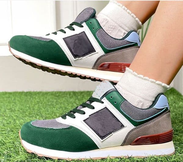Designers The King Of Slow Running Shoes Newb New 574 Leather Laceup Mens Shoe Travel White Grey Fashion Lady Flat Trainers Letters Man Woman Platform Gym Sneakers