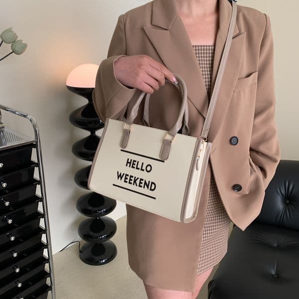 2025 Designer printed trend 3 New letter crossbody bag casual texture fashion large handbag 2025