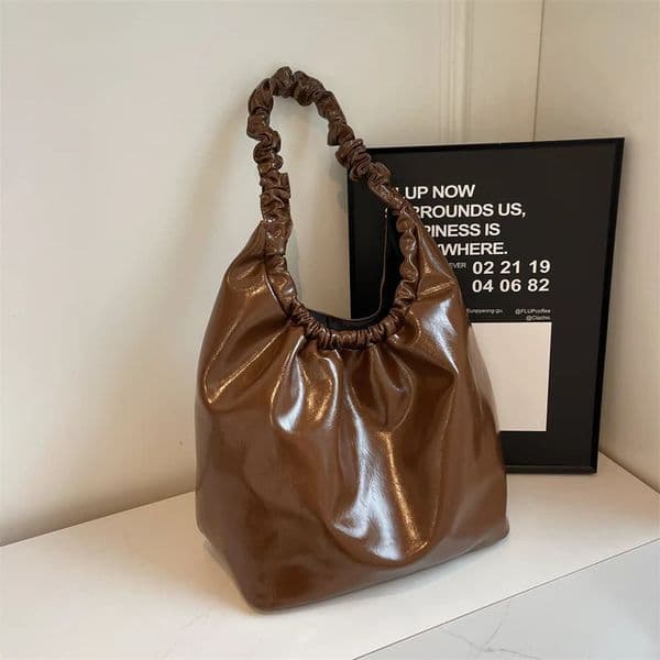 Bright Surface PU Tote Bags For Women Large Capacity Versatile Temperament Underarm Bag Fashion Trned Wrinkled Handbag 250306
