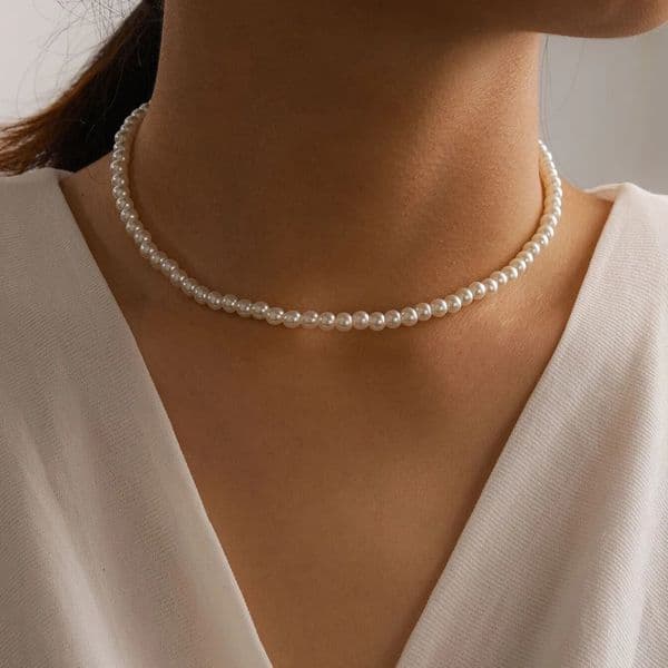2024 Trend Elegant Jewelry Wedding Big Pearl Necklace Womens Fashion White N0179 250228