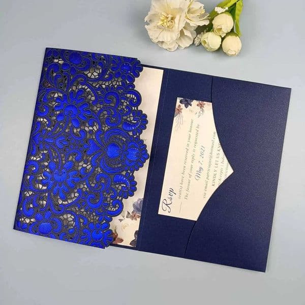 1pcs White Red Black Pink Navy Blue Laser Cut trifold Wedding Invitation Cards 3 fold Personalized Pocket Invite Customized RSVP X250311