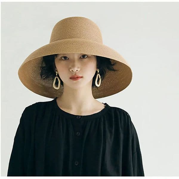 Plus size brim Lady Pleated Straw Hat Hepburn Style Women Casual Sun Hat Floppy Sun Hat Cap Holiday Beh Casquette Hat 250311 Z260427