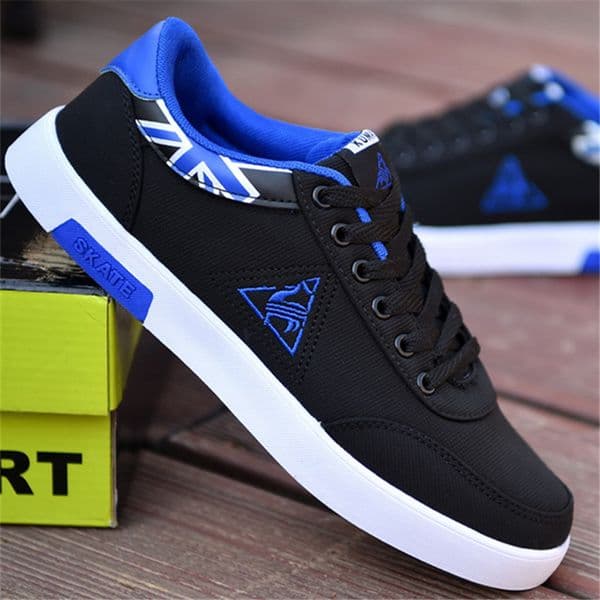 New fashion low-top canvas student skateboard shoes Breathable board shoes, suitable for daily wear and light outdoor