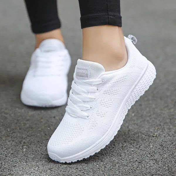 Women Casual Shoes Fashion Breathable Walking Mesh Flat Shoes Woman White Sneakers Women Tenis Feminino Female Shoes 250314