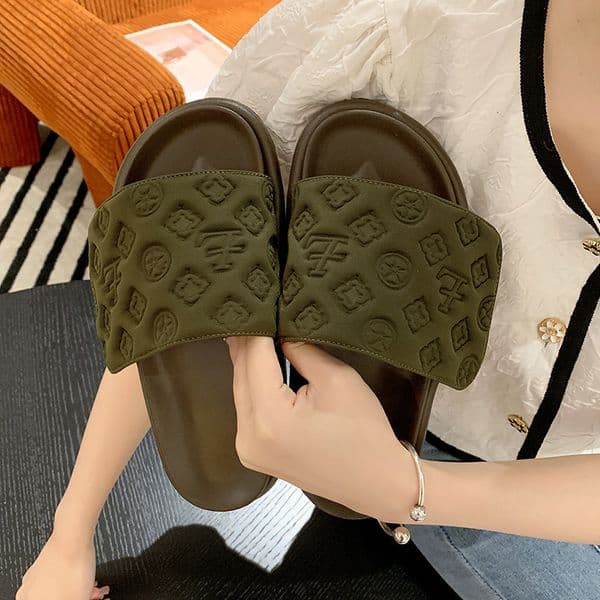 free Shipping Designer Slippers Platform hook and loop fasteners External penetration Women's sandals Beige white military green gold red new model