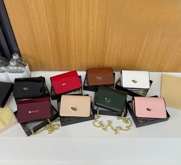 Fashion Girls triangle applique Purse children metal chain messenger square Bag Kids one shoulder princess bags birthday gift with box S3345