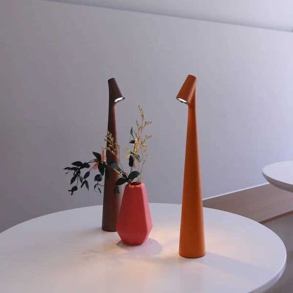 New Arrival Aluminum LED Table Lamps Bedside Table With Charging Light Night Lamps Space Mood Lights Touch Desk Lamp for House Decorations Z250319
