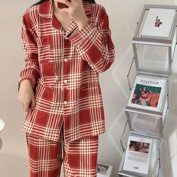 Spring and summer couple pajamas womens are Christmas plaid thin long sleeved simple casual home wear 250320