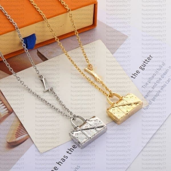 Designer Necklace Men Women Necklace Stainless Steel Pendant Necklace Luggage Letter Carving Gold And Silver Couple Jewelry Valentine's Day Gift