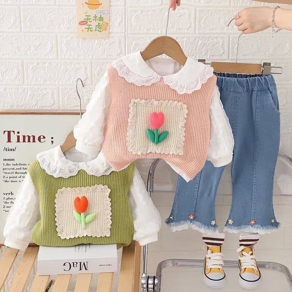 Spring and Autumn Preschool Girls 3piece Clothing Set Cotton Lace Bubble Sleeve Shirt Knitted Flower Vest Flange Jeans 250319BJ