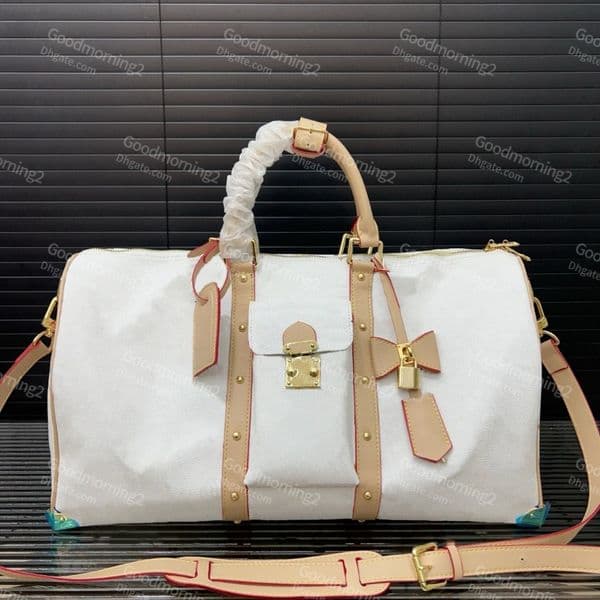 Trendy Outdoor Travel Bag Shoulder Totes 2025 Luxury Women Luggage Handbags 45cm Size Sports Traveling Boarding Storage Duffel Bag Colorful Letter Pattern