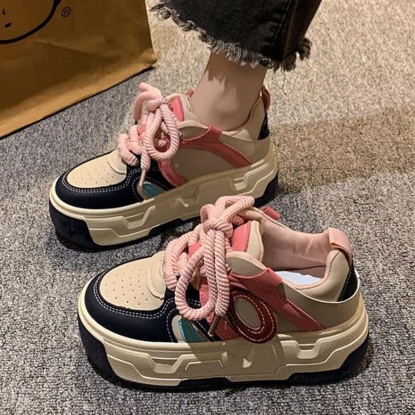 Designer Shoes 2025 European And American Popular Spring New Style Thick Sole Height Increasing Women's Outdoor Trend Casual Board Shoes White Shoes