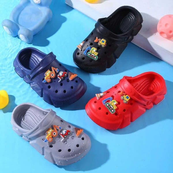 Breathable chloroprene rubber with cartoon excavator charm suitable for boys lightweight anti slip chloroprene rubber X250327