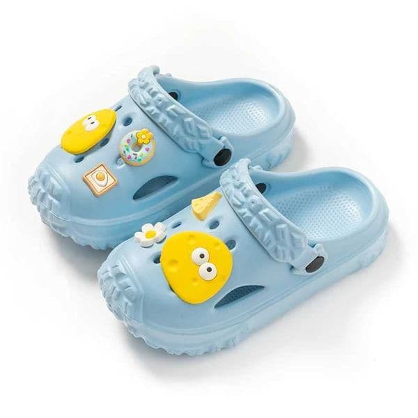 Hot selling summer childrens slide cartoon pattern Lithe Comfort sandals suitable for boys and girls anti slip flip up outdoor childrens hole shoes X250327
