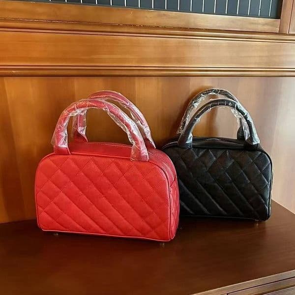 Designer bag luxury women handbag classic rhomboid fashion bag black red versatile bag high quality retro bag casual zipper makeup bag commute purse
