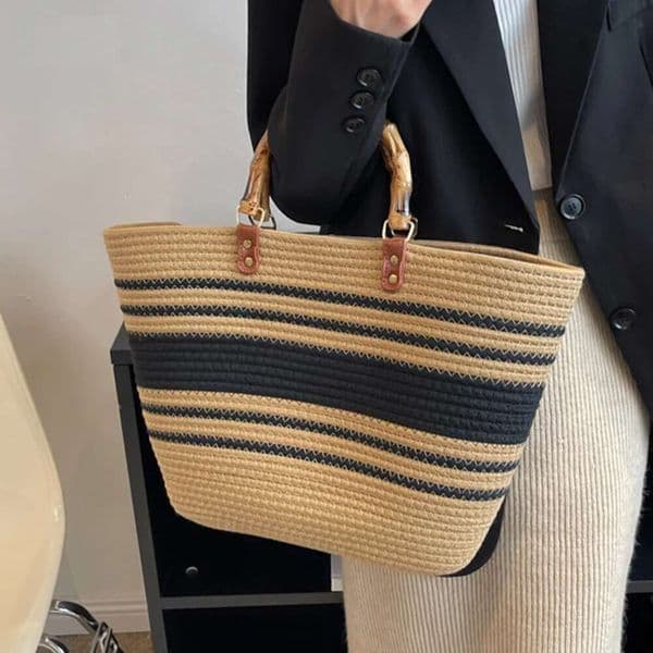Raffia Rattan Holiday Handbag Women Bohemia Beach Resort Bucket Tote Bamboo Handle Designer Large Capacity Straw Weaving Bag