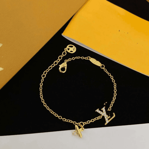 fashion luxury pearl designer jewelry wedding 18k goldplated white gold womens letter diamond pendant bracelet