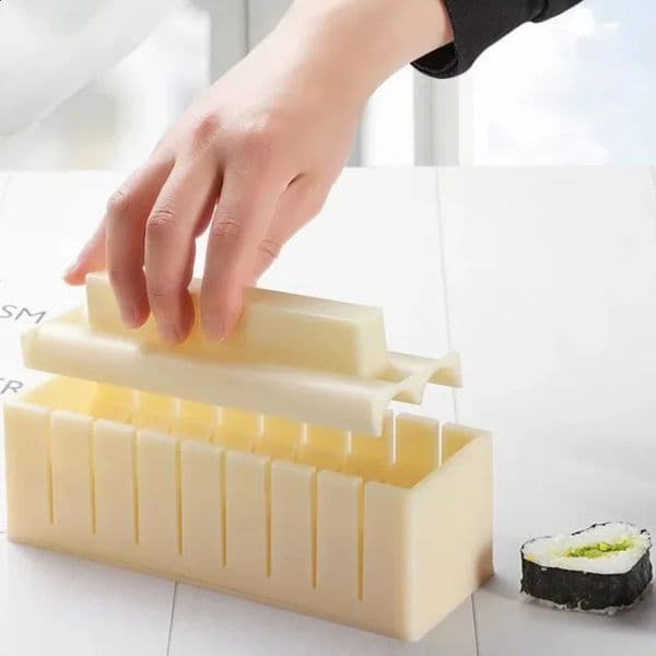 1PC Sushi mold tool seaweed nori wrapping rice grinder rice ball roll making tool rice round sushi making tool 250429