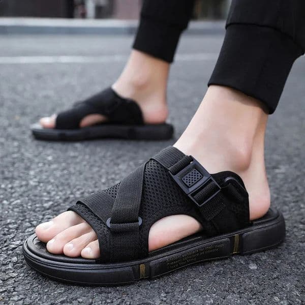 Mens Sandals Comfortable Non slip Sole Shoes Breathable Versatile Beach Lightweight and Fashionable Casual Skating 250428BANJIA