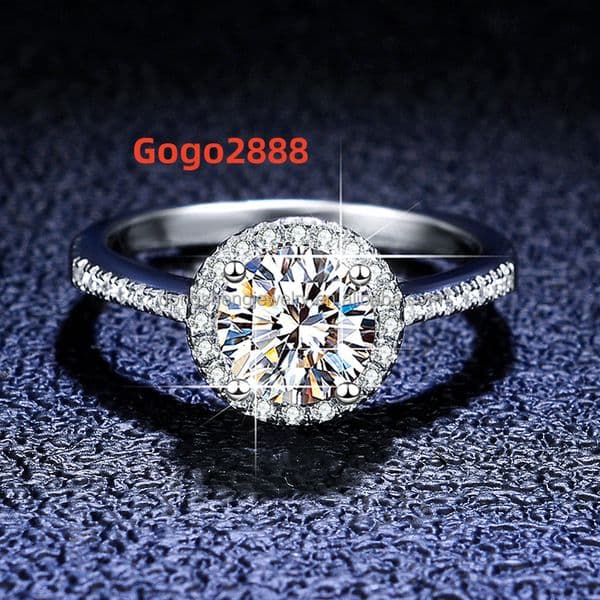 Wholesale Vvs1 0.5ct 1.0ct 1.5ct 925 Sterling Silver D Color Vintage Wedding Moissanite Diamond Engagement Rings for Women